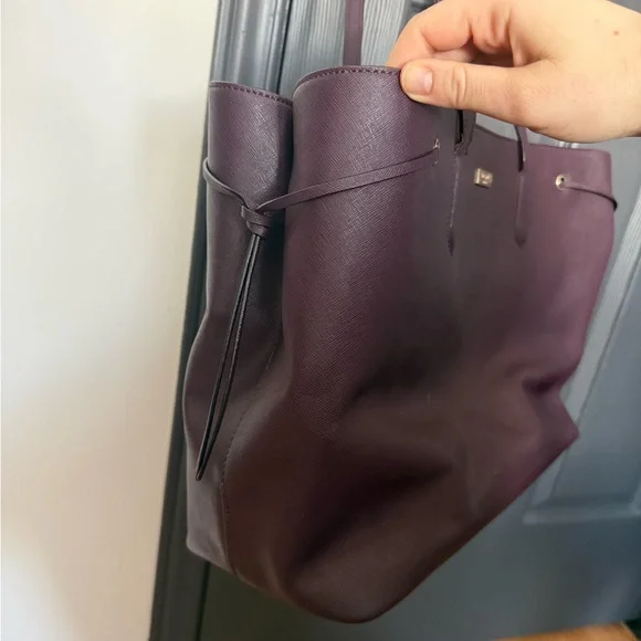 Kate Spade Large Purse - Picture 4 of 9